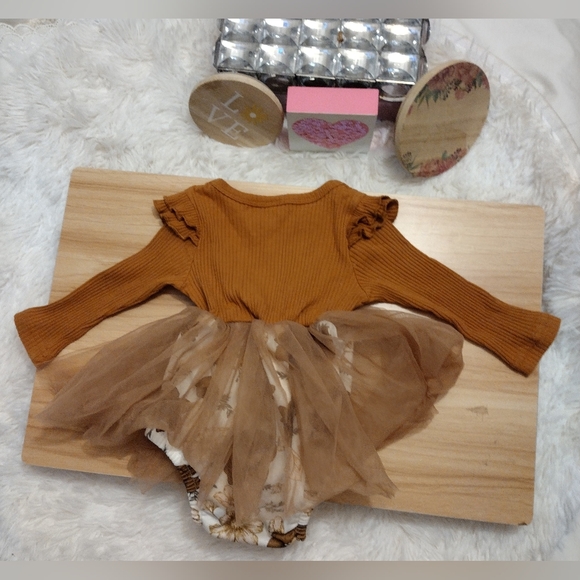 Floral Beige Tulle Babygirl Dress 0-3 Months - Picture 5 of 5